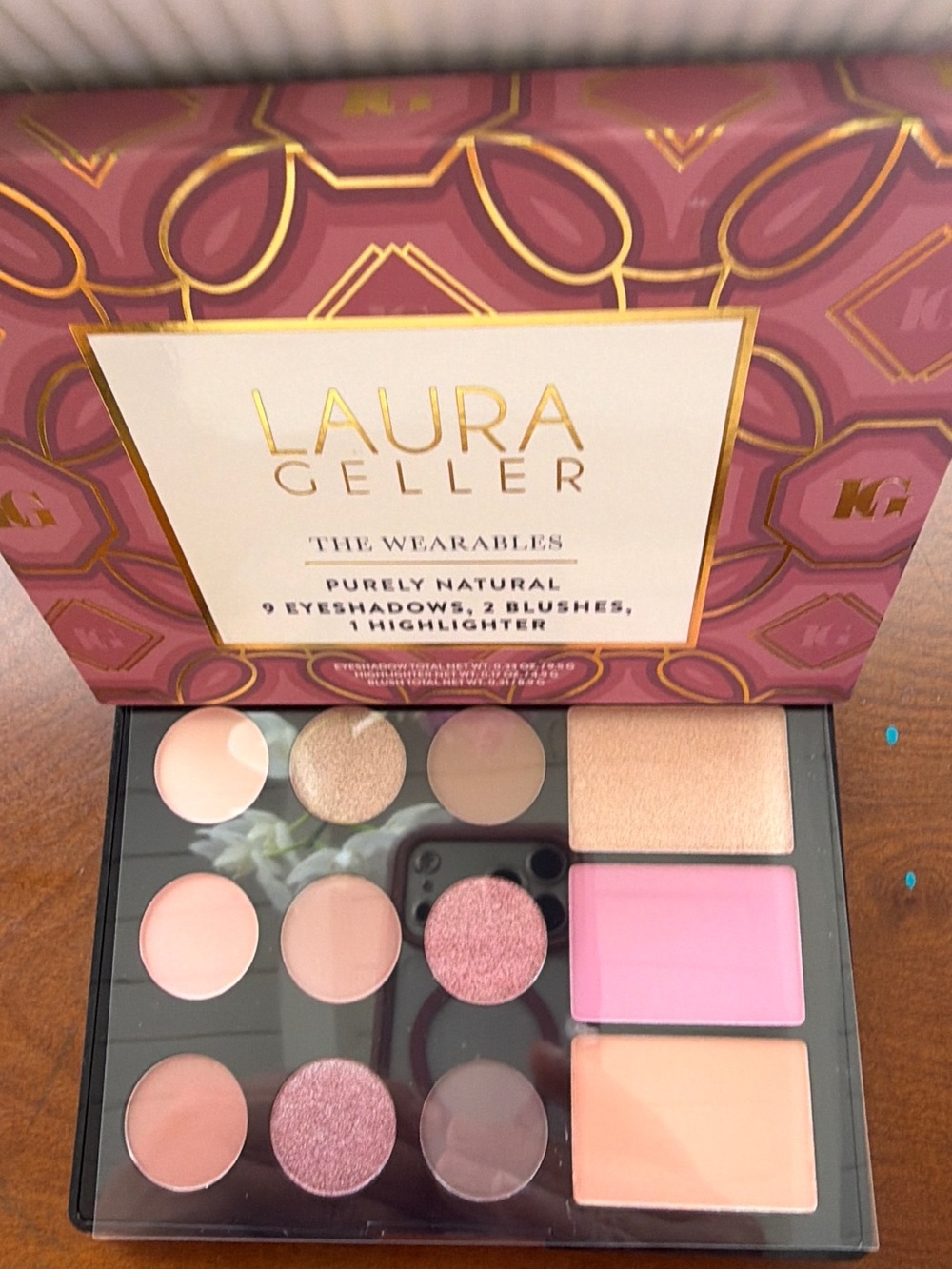 Laura Geller Wearables Eyeshadow & Cheek Palette - Pink & Champagne Shades